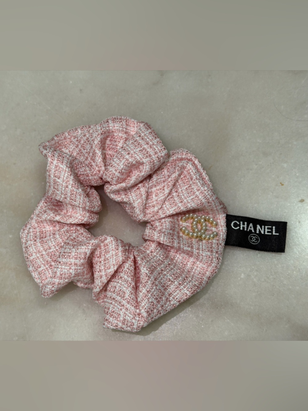 CC pink GWP one scrunchie